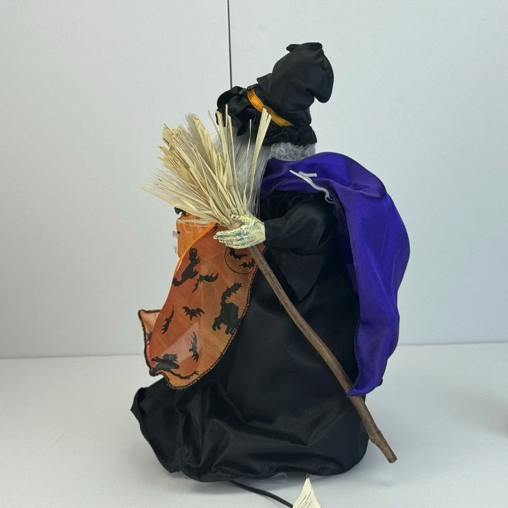 VTG Halloween Witch 13